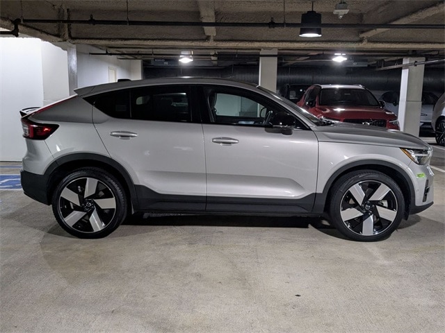 Used 2023 Volvo C40 Ultimate with VIN YV4ED3GM2P2050091 for sale in Santa Monica, CA