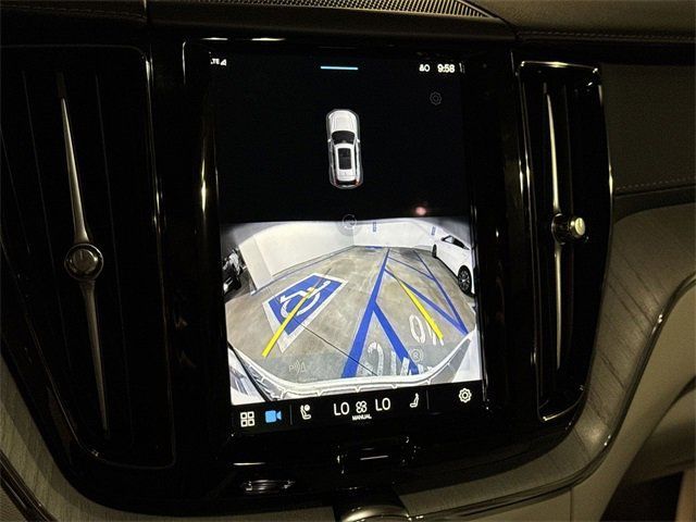 2025 Volvo XC60 Ultra - Photo 14