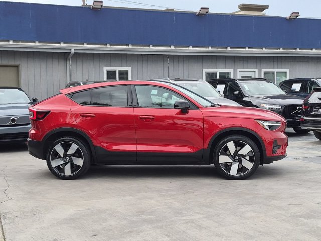 Used 2023 Volvo C40 Ultimate with VIN YV4ED3GMXP2048184 for sale in Santa Monica, CA