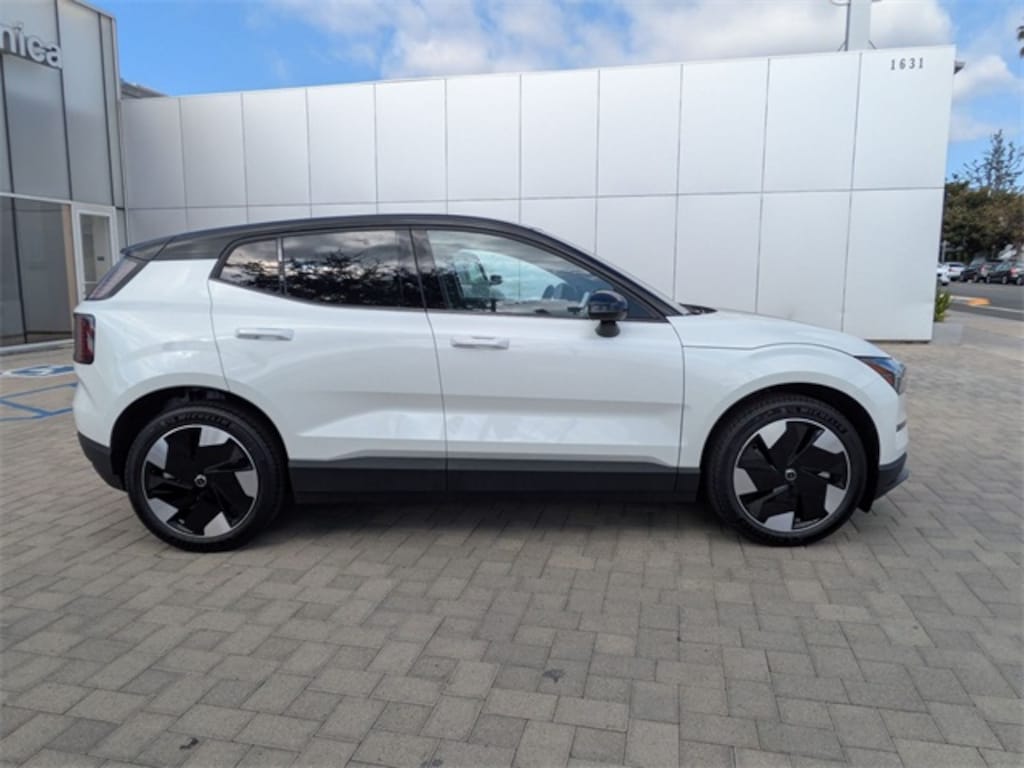 New 2025 Volvo EX30 Twin Motor Plus SUV