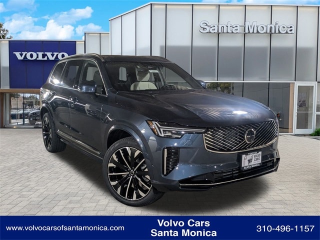 2026 Volvo XC90 Plus's photo