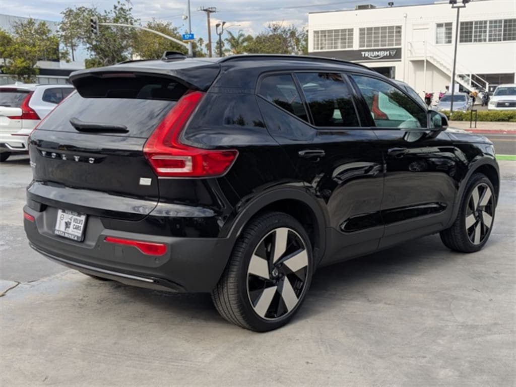 Used 2023 Volvo XC40 Recharge Pure Electric Ultimate SUV
