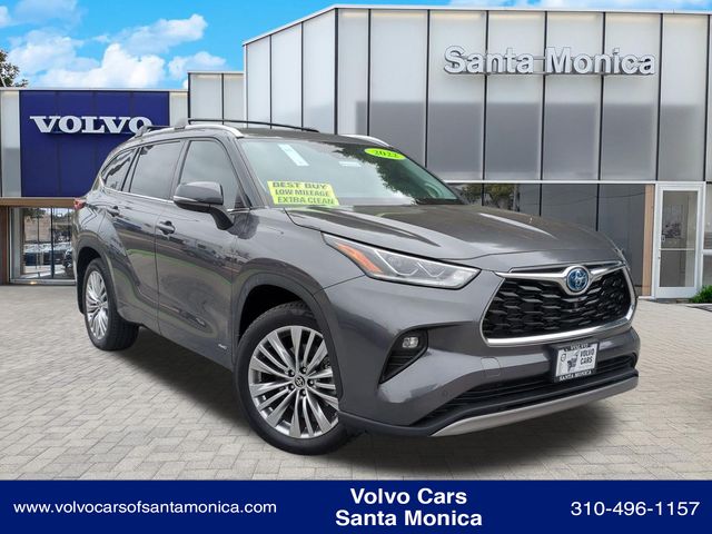2022 Toyota Highlander Platinum