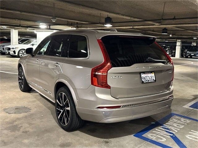 2024 Volvo XC90 Plus photo 4