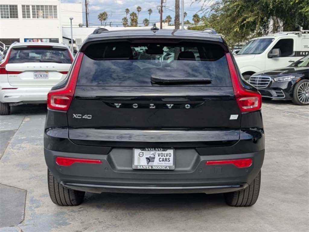 Used 2023 Volvo XC40 Recharge Pure Electric Ultimate SUV