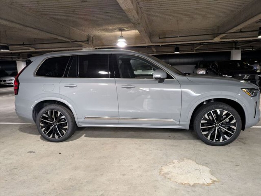 New 2026 Volvo XC90 plug-in hybrid T8 Plus 6-Seater SUV