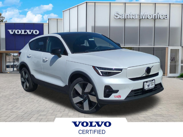 2023 Volvo C40