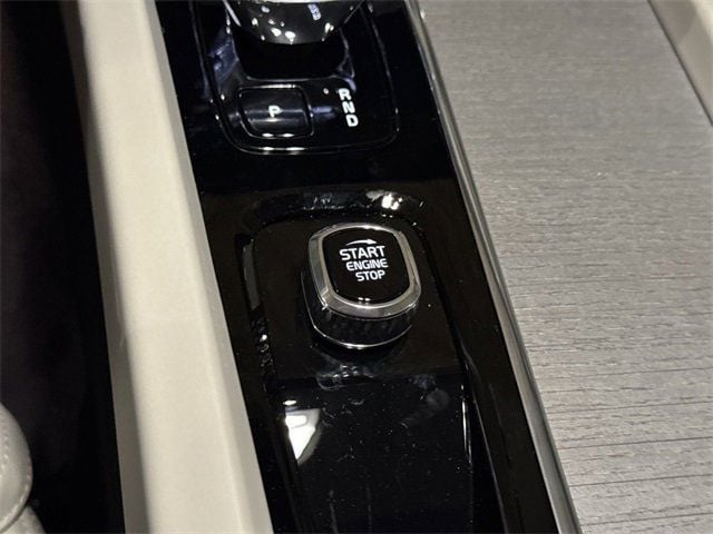 2025 Volvo XC60 Ultra - Photo 18