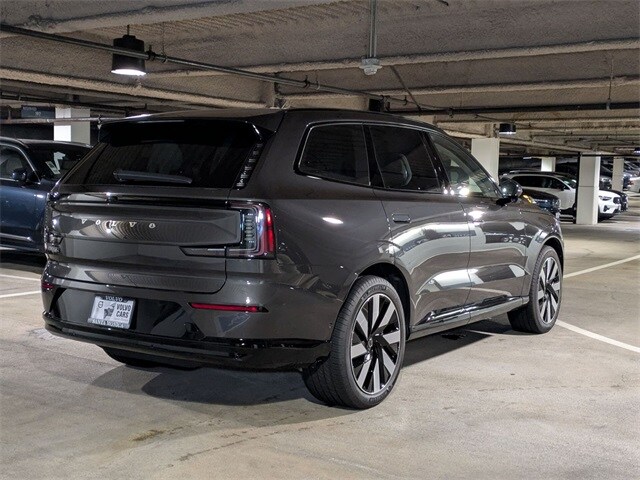 2025 Volvo EX90 Twin Motor Ultra photo 2