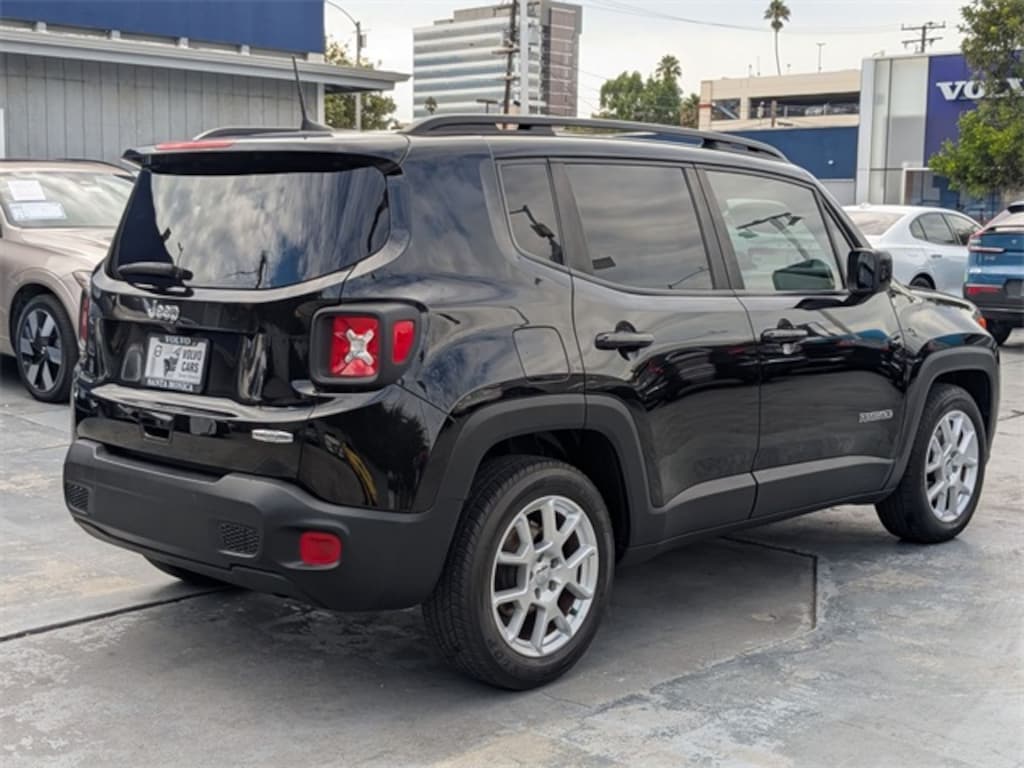 Used 2020 Jeep Renegade Latitude SUV