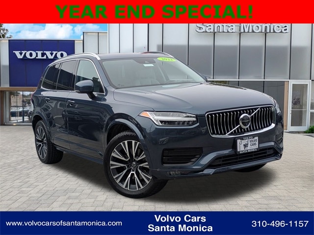 2022 Volvo XC90 Momentum