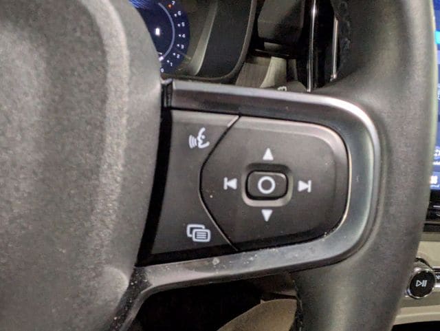 2026 Volvo XC40 Plus - Photo 19