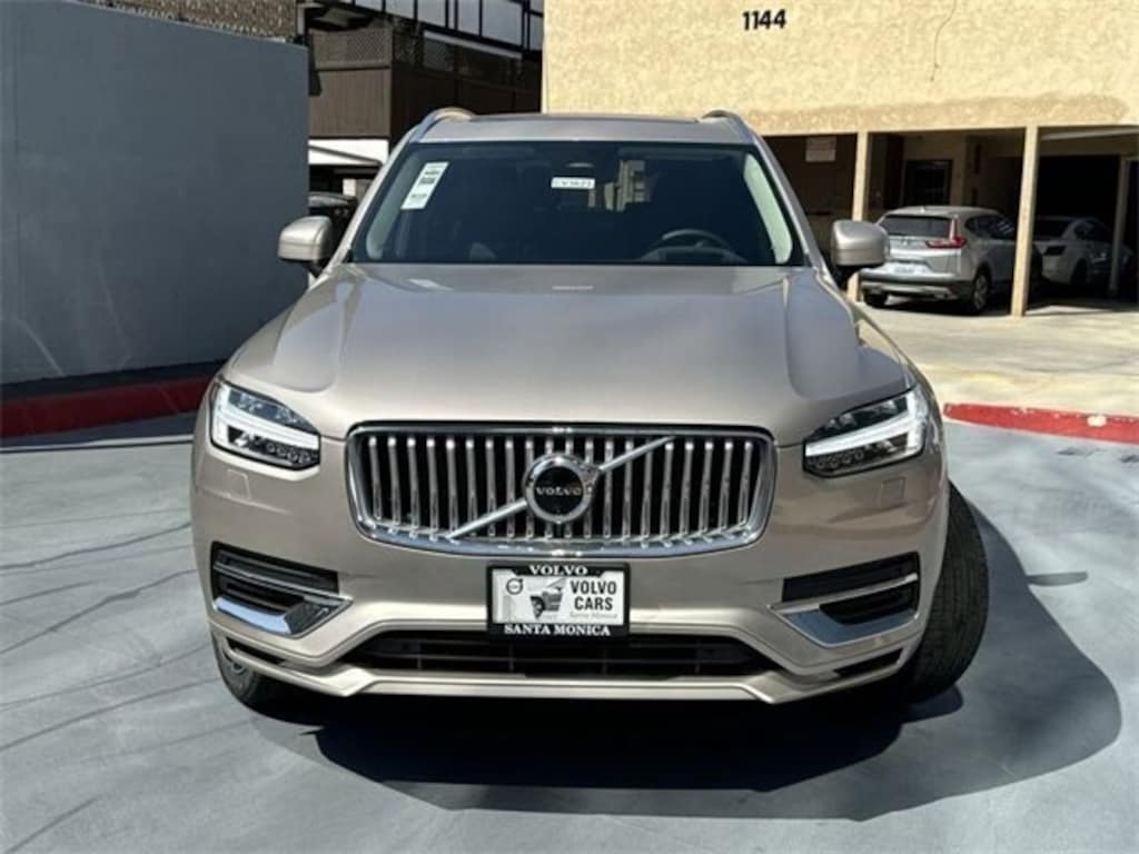 New 2024 Volvo XC90 Plug-In Hybrid T8 Ultimate Bright 7-Seater SUV