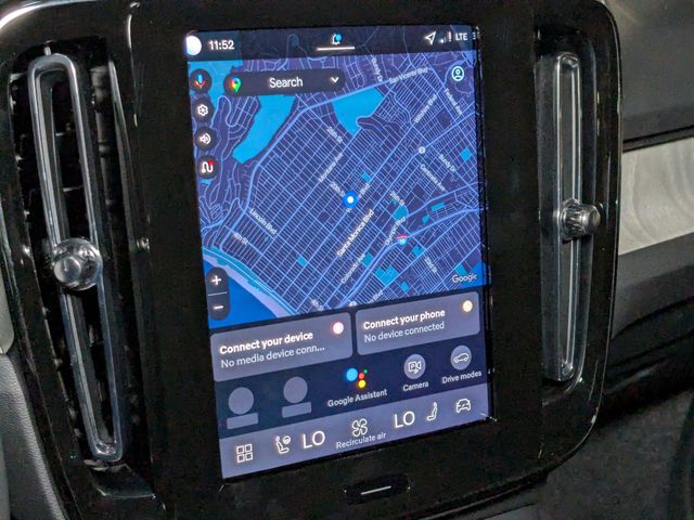 2026 Volvo XC40 Core - Photo 21