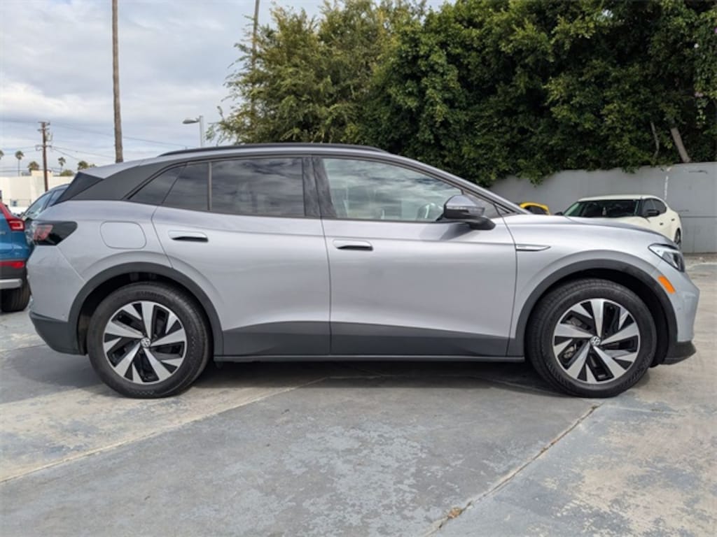 Used 2023 Volkswagen ID.4 Pro SUV