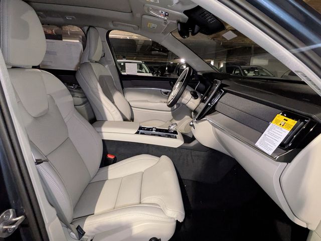 2026 Volvo XC90 Ultra - Photo 30