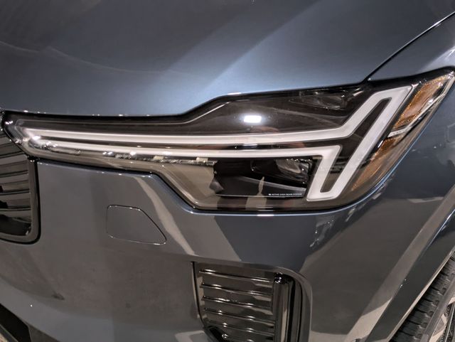 2026 Volvo XC90 Ultra - Photo 9