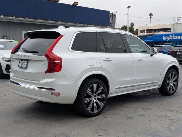 2024 Volvo XC90 T8 Plus photo 3