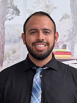 Staff member Erick Reyes from ID_4f722b263a25