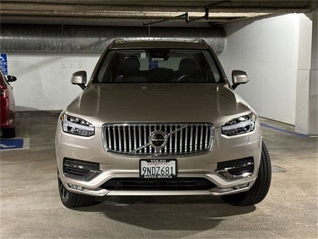 2024 Volvo XC90 Plus photo 2
