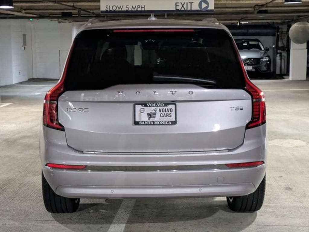 New 2026 Volvo XC90 plug-in hybrid T8 Plus 7-Seater SUV