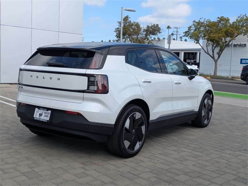 New 2025 Volvo EX30 Twin Motor Plus SUV