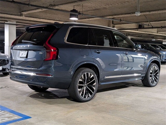 2025 Volvo XC90 Plus photo 3