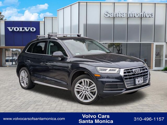 2019 Audi Q5 2.0T quattro S tronic Premium Plus's photo