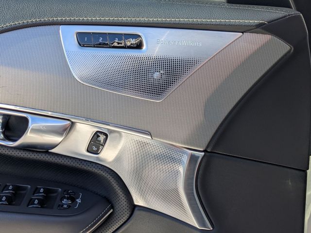 2022 Volvo XC90 R-Design - Photo 25