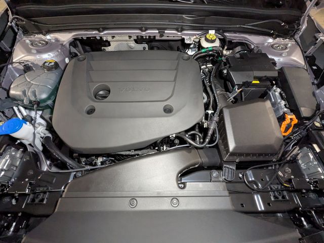 2026 Volvo XC40 Core - Photo 11