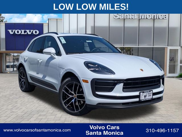 2022 Porsche Macan