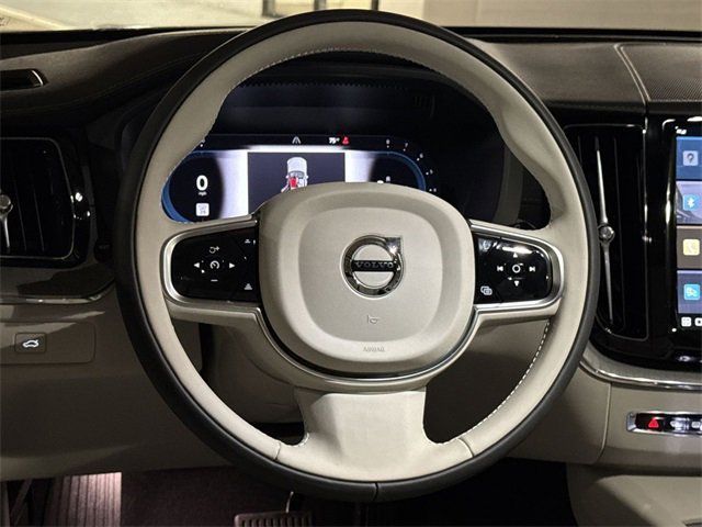 2025 Volvo XC60 Ultra - Photo 9