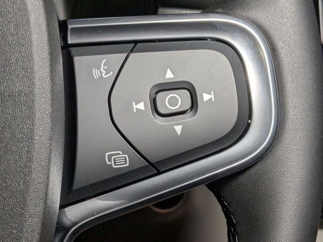 2026 Volvo XC40 Plus - Photo 19