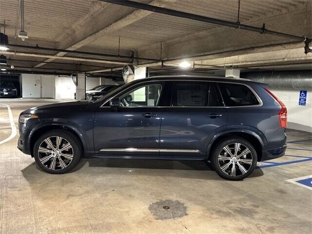 2025 Volvo XC90 photo 4