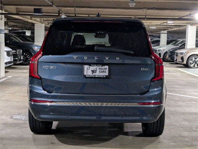 2025 Volvo XC90 Plus photo 4