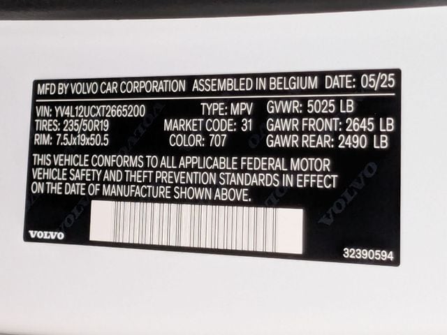 2026 Volvo XC40 Plus - Photo 32