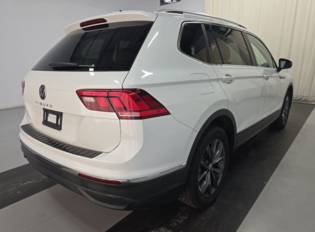 Used 2023 Volkswagen Tiguan 2.0T SE SUV