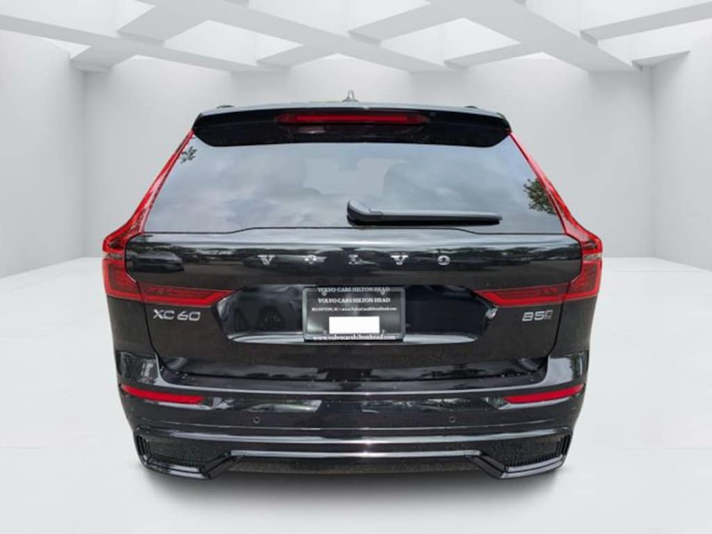 New 2026 Volvo XC60 B5 Plus SUV