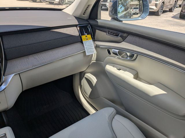 2026 Volvo XC90 Ultra - Photo 22