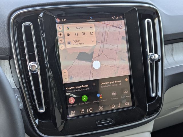 2026 Volvo XC40 Ultra - Photo 24
