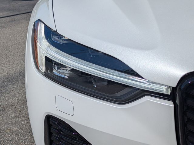 2026 Volvo XC60 Core - Photo 13