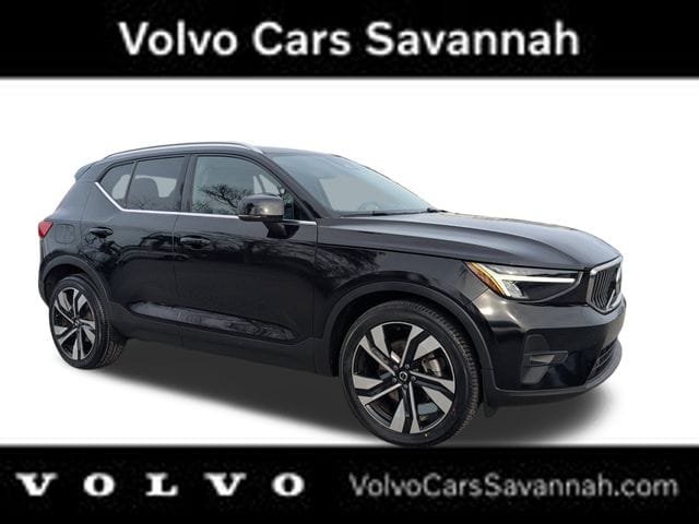 2023 Volvo XC40 Plus's photo