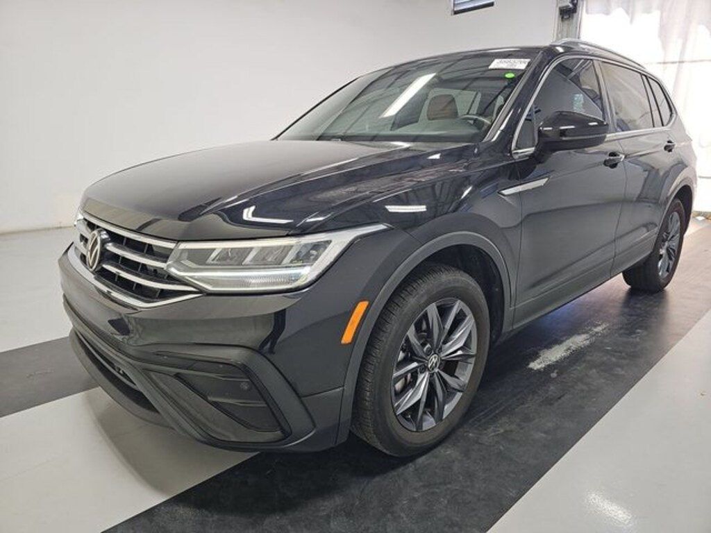 Used 2023 Volkswagen Tiguan 2.0T SE SUV