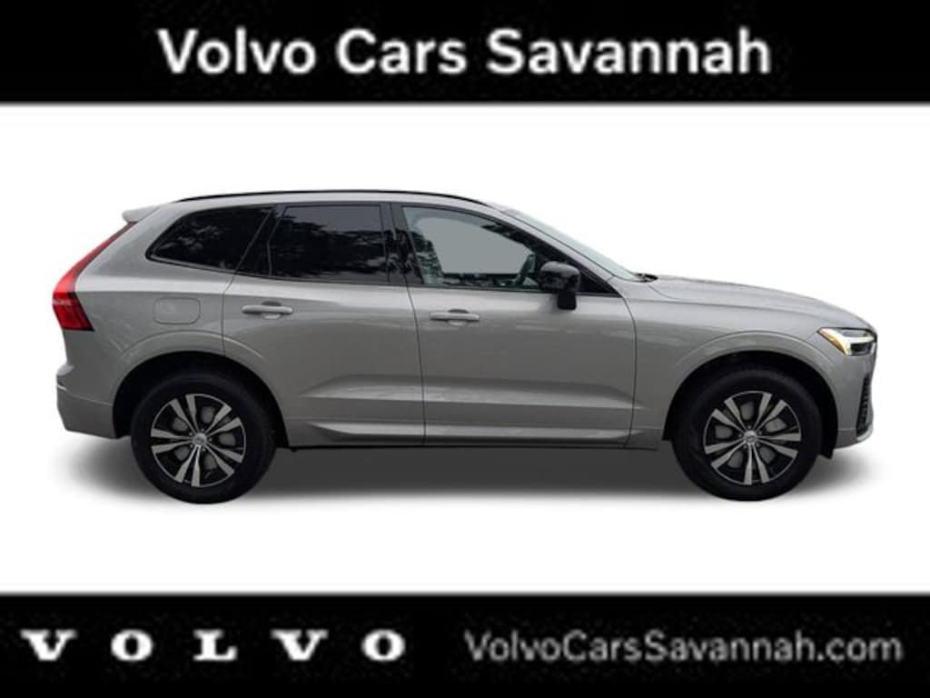New 2025 Volvo XC60 plug-in hybrid T8 Core SUV