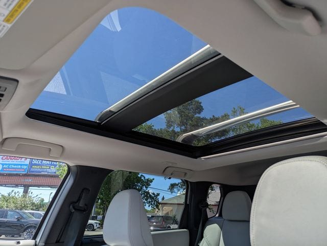 2023 Mitsubishi Outlander Plug-In Hybrid SEL - Photo 24