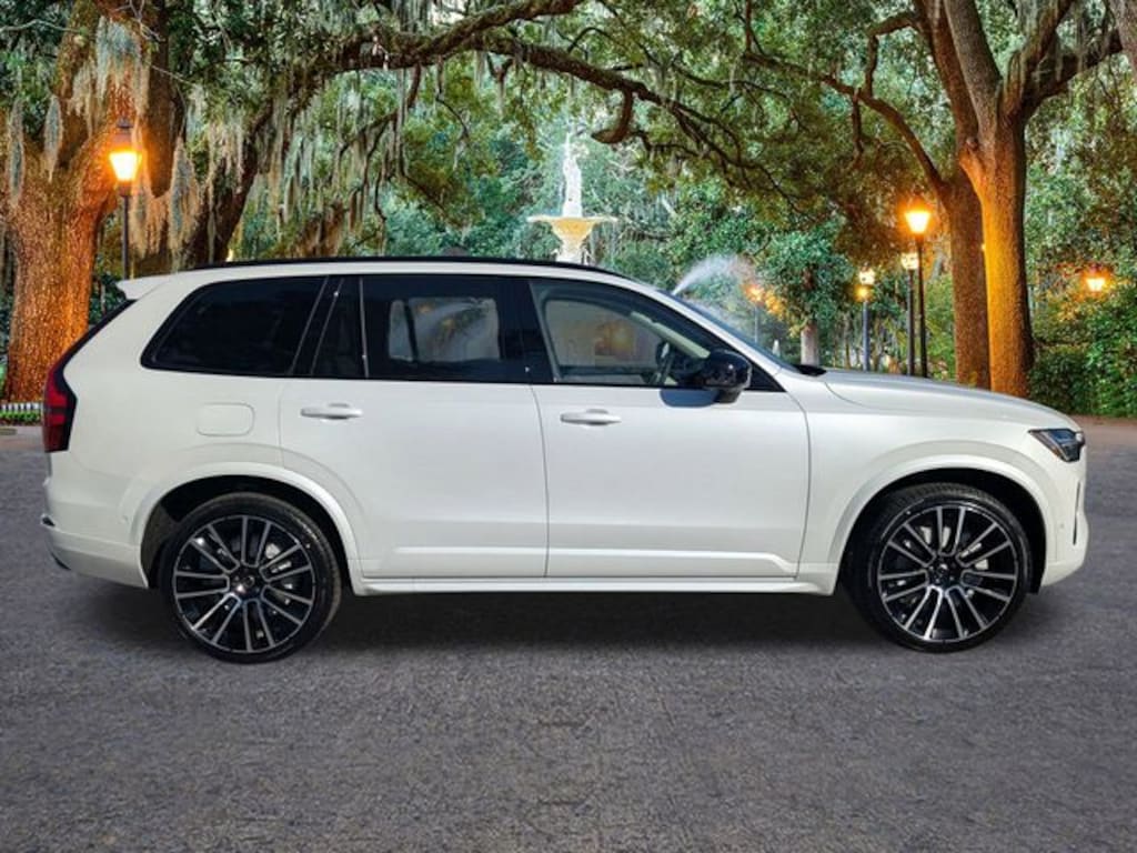 New 2026 Volvo XC90 B6 Ultra Dark Theme 7-Seater SUV