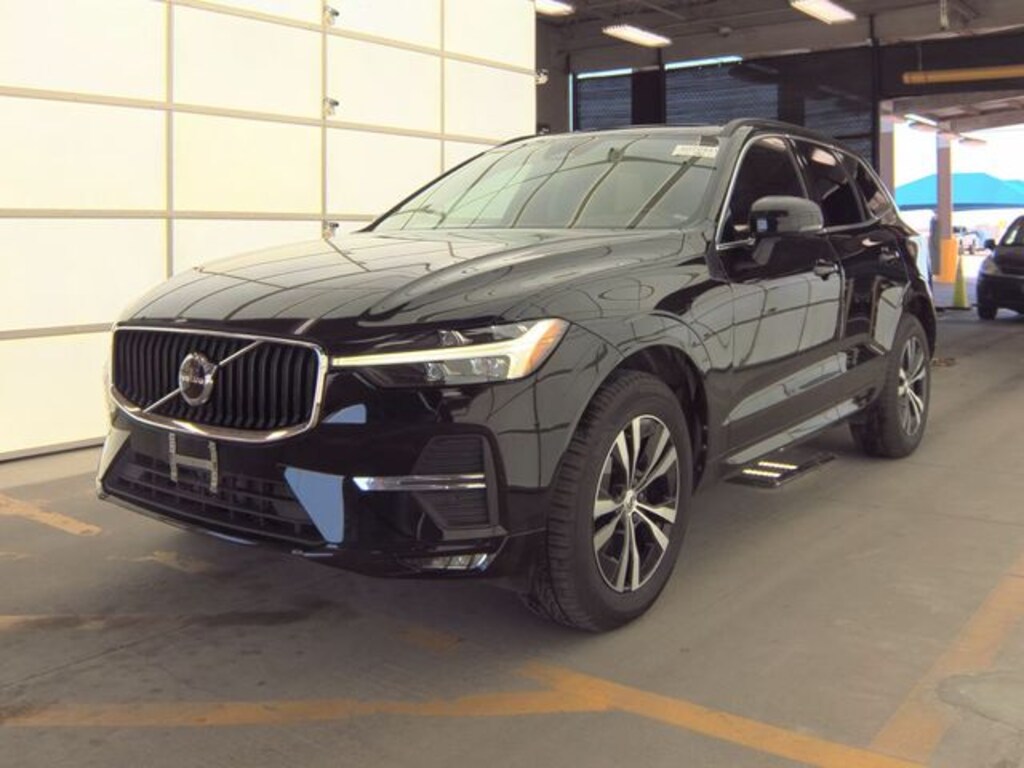 Used 2023 Volvo XC60 B5 Core SUV