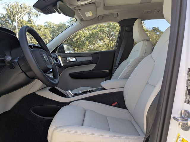 2026 Volvo XC40 Ultra - Photo 21