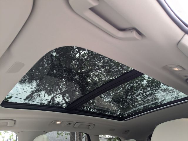 2025 Volvo XC60 Core - Photo 25