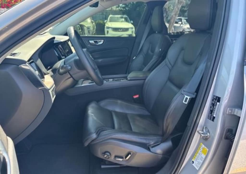 Used 2023 Volvo XC60 B5 Ultimate Bright Theme SUV
